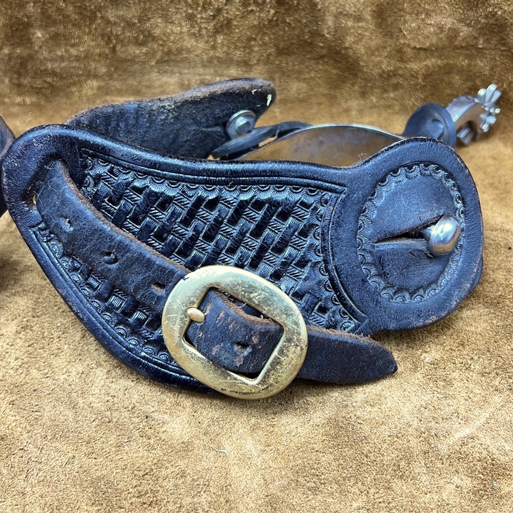 Boot Spurs In Black Basketweave Leather - Picture 7 of 9